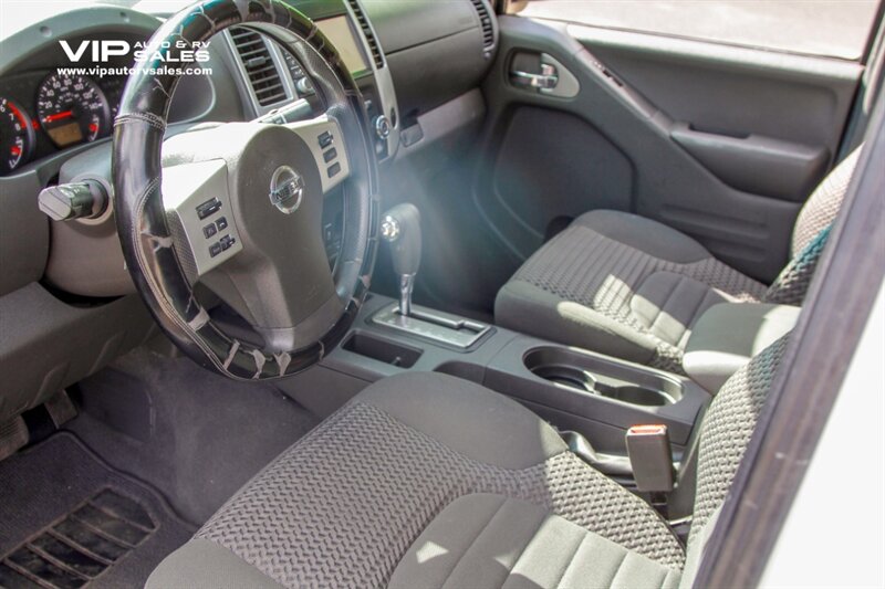 2019 Nissan Frontier SV V6 - Photo 18 - Prescott, AZ 86301