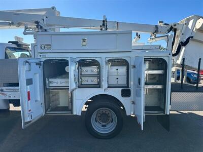 2013 Ford F-550 F-550  Bucket Truck - Photo 9 - Mesa, AZ 85201