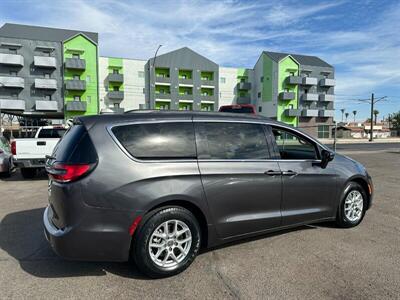 2022 Chrysler Pacifica Touring L   - Photo 3 - Prescott, AZ 86301