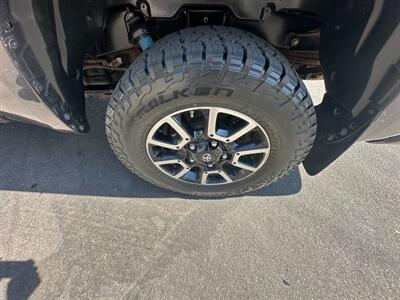 2016 Toyota Tundra SR5  Crew Max - Photo 22 - Mesa, AZ 85201