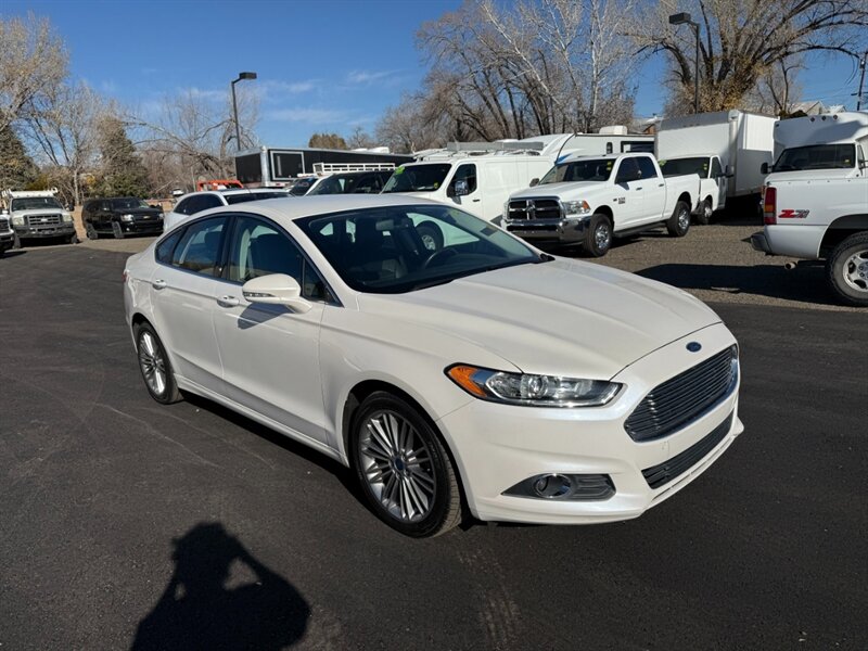 2014 Ford Fusion SE photo 19