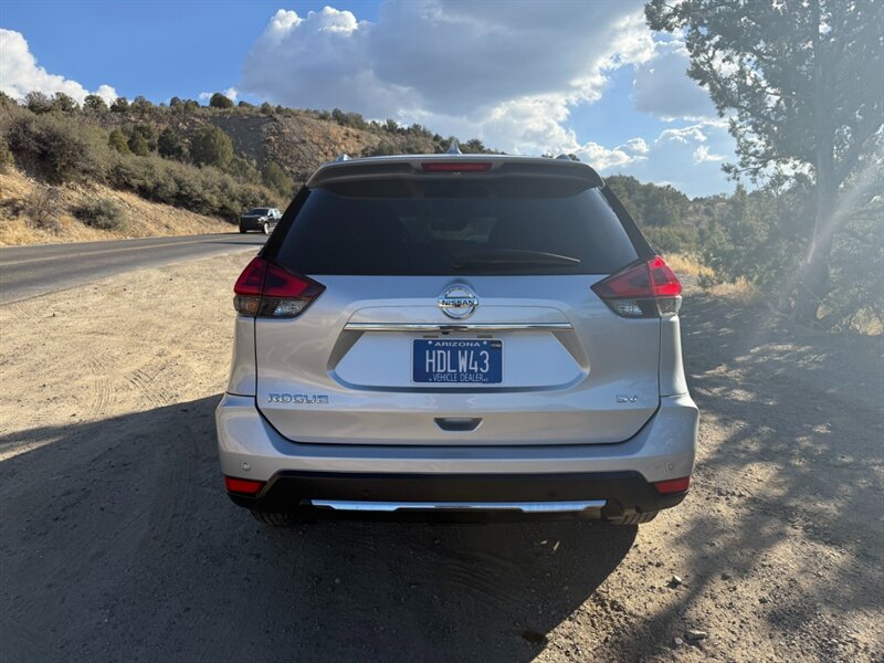 2019 Nissan Rogue SV photo 19