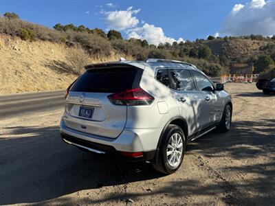 2019 Nissan Rogue SV  extra clean - Photo 22 - Prescott, AZ 86301