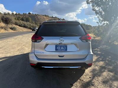 2019 Nissan Rogue SV  extra clean - Photo 4 - Prescott, AZ 86301