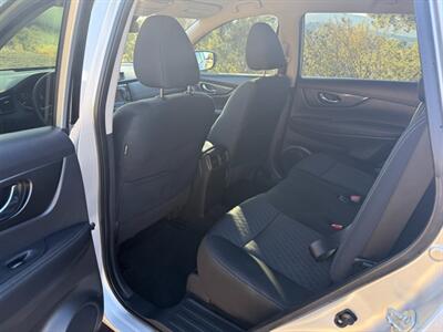 2019 Nissan Rogue SV  extra clean - Photo 29 - Prescott, AZ 86301