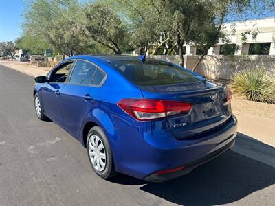 2018 Kia Forte LX   - Photo 3 - Mesa, AZ 85201