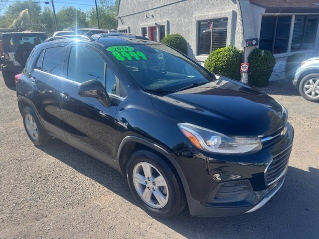 2019 Chevrolet Trax LT - Photo 1 - Prescott, AZ 86301