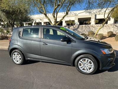 2020 Chevrolet Sonic LT  Hatch Back - Photo 6 - Mesa, AZ 85201