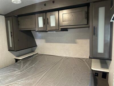 2021 Cruiser MPG 2500 BH Ultra Lite Bunk House   - Photo 17 - Prescott, AZ 86301