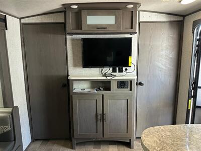 2021 Cruiser MPG 2500 BH Ultra Lite Bunk House   - Photo 40 - Prescott, AZ 86301