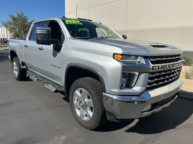 2023 Chevrolet Silverado 2500 LTZ  Crew Cab 4x4 diesel - Photo 1 - Mesa, AZ 85201