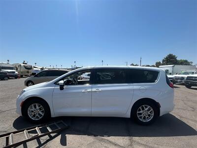 2023 Chrysler Voyager LX   - Photo 6 - Mesa, AZ 85201