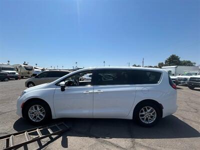 2023 Chrysler Voyager LX   - Photo 6 - Mesa, AZ 85201