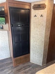 2024 OUTDOORS RV 20BD MONT-TRX  BACKCOUNTRY SERIES - Photo 24 - Prescott, AZ 86301