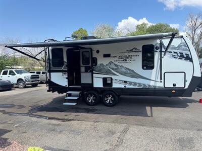 2024 OUTDOORS RV 20BD MONT-TRX  BACKCOUNTRY SERIES - Photo 7 - Prescott, AZ 86301