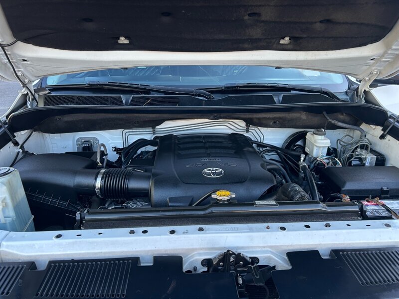 2014 Toyota Tundra Platinum 4X4 CREW MAX - Photo 21 - Mesa, AZ 85201