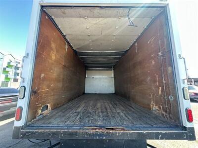 2015 Ford E-350 SD  17' Box - Photo 10 - Prescott, AZ 86301