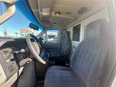 2014 Ford E-350 SD   - Photo 10 - Mesa, AZ 85201