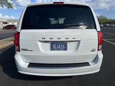 2019 Dodge Grand Caravan SXT   - Photo 8 - Mesa, AZ 85201