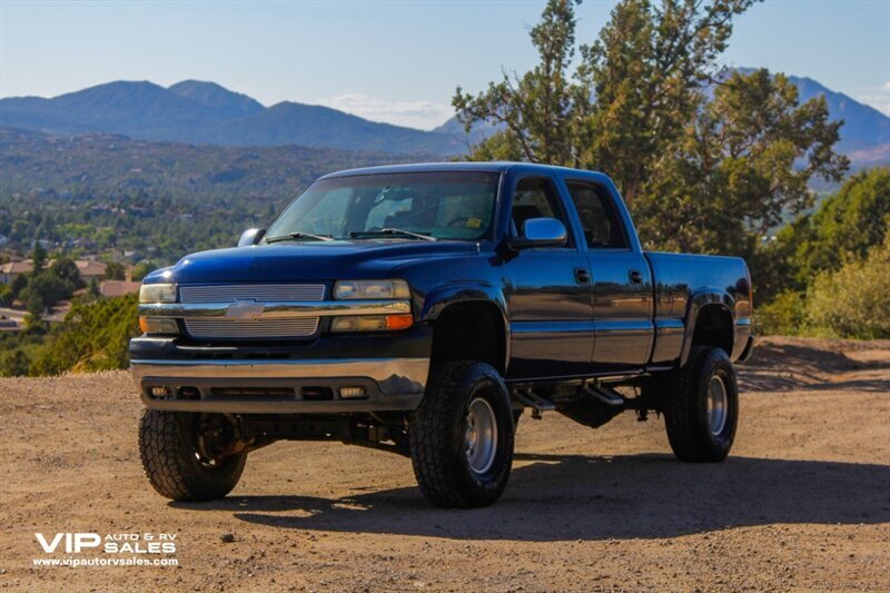 2002 Chevrolet Silverado HD Crew Cab SWB LS's photo
