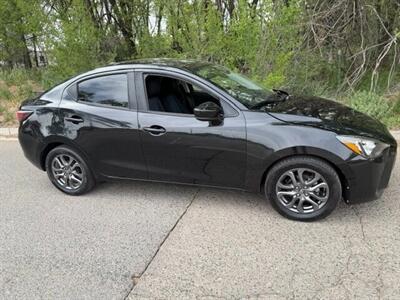 2019 Toyota Yaris LE  6-speed - Photo 6 - Prescott, AZ 86301