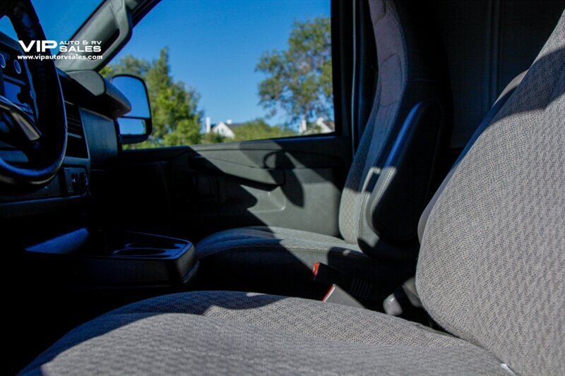 2018 GMC Savana 2500 - Photo 41 - Prescott, AZ 86301