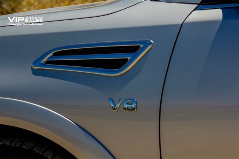 2021 Nissan Armada SV - Photo 9 - Mesa, AZ 85201