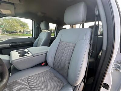 2015 Ford F-250 XLT  Crew Cab 4x4 - Photo 10 - Mesa, AZ 85201