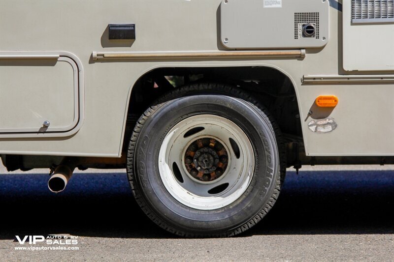 2013 FORD E450 M319DS Leprechaun - Photo 18 - Prescott, AZ 86301