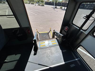 2008 CHEVROLET Express 3500 BUS - Photo 14 - Mesa, AZ 85201