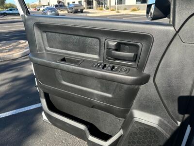 2018 RAM 3500 Tradesman  Crew Cab DRW 4x4 - Photo 8 - Prescott, AZ 86301