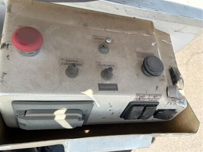 2012 Ford F-550 Super Duty BUCKET - Photo 10 - Mesa, AZ 85201