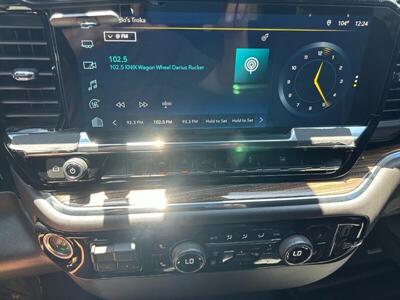 2024 Chevrolet Silverado 1500 LT Crew Cab - Photo 24 - Mesa, AZ 85201