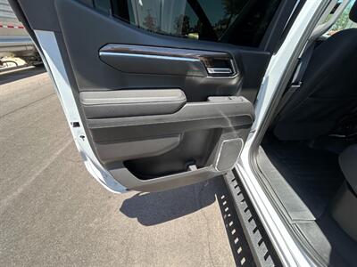 2024 Chevrolet Silverado 1500 LT Crew Cab - Photo 16 - Mesa, AZ 85201