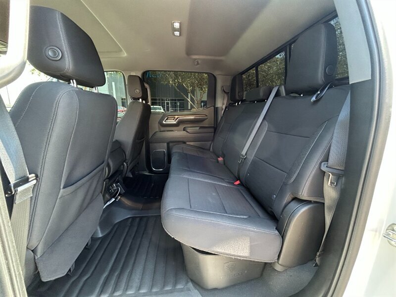 2024 Chevrolet Silverado 1500 LT Crew Cab - Photo 15 - Mesa, AZ 85201