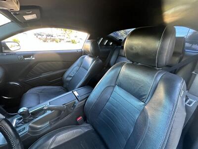 2012 Ford Mustang V6 Premium Manual Transmission - Photo 13 - Prescott, AZ 86301