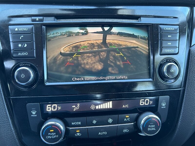 2019 Nissan Rogue Sport SV - Photo 13 - Mesa, AZ 85201