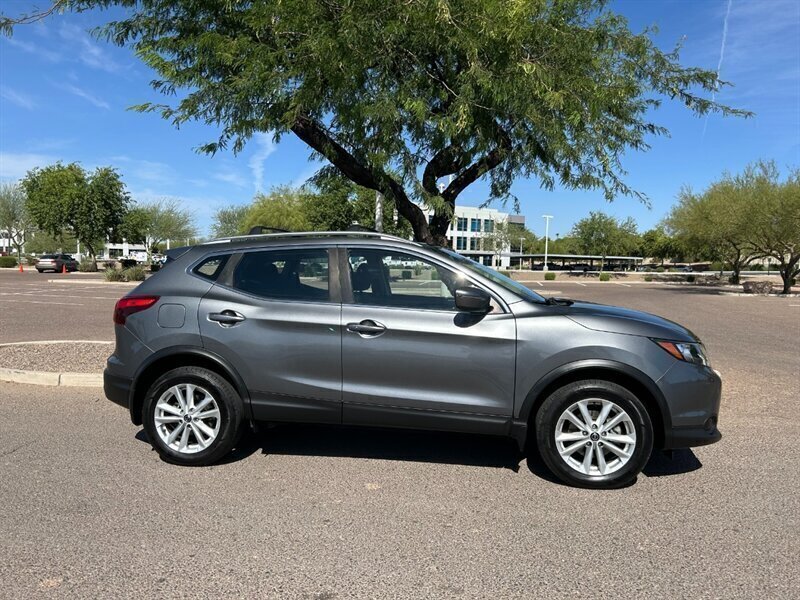2019 Nissan Rogue Sport SV - Photo 2 - Mesa, AZ 85201