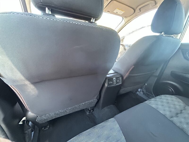 2019 Nissan Rogue Sport SV - Photo 24 - Mesa, AZ 85201
