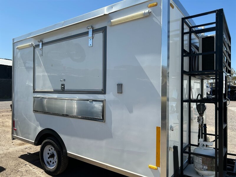 2024 FUD 12ft Concession Trailer Food Trailer - Photo 1 - Mesa, AZ 85201