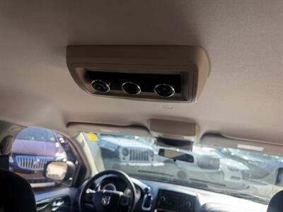 2014 Dodge Grand Caravan SE  SUPER CLEAN - Photo 14 - Mesa, AZ 85201