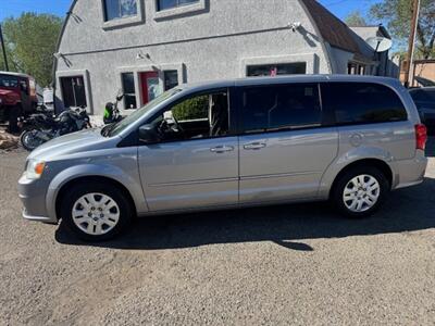 2014 Dodge Grand Caravan SE  SUPER CLEAN - Photo 1 - Mesa, AZ 85201