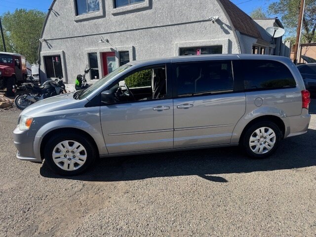 2014 Dodge Grand Caravan SE SUPER CLEAN - Photo 1 - Mesa, AZ 85201