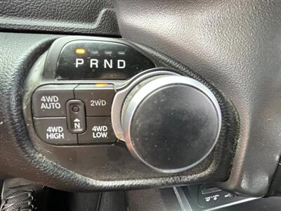 2019 RAM 1500 Big Horn  4X4 CREW CAB - Photo 18 - Prescott, AZ 86301
