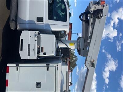 2012 Ford F-550 Super Duty BUCKET TRUCK low miles - Photo 4 - Prescott, AZ 86301