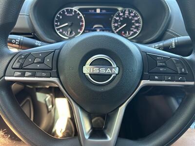 2025 Nissan Sentra SV  Sedan - Photo 11 - Mesa, AZ 85201