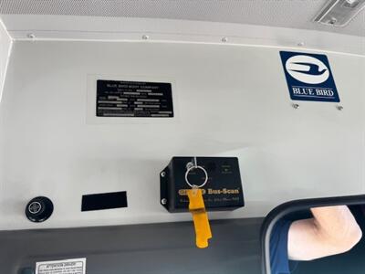 2004 Chevrolet Express Cutaway 3500   - Photo 10 - Prescott, AZ 86301