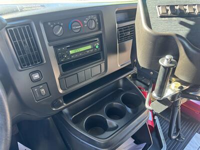 2004 Chevrolet Express Cutaway 3500   - Photo 11 - Prescott, AZ 86301