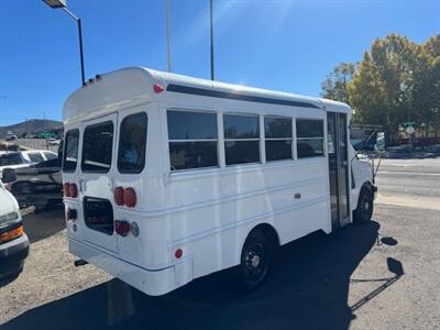 2004 Chevrolet Express Cutaway 3500   - Photo 6 - Prescott, AZ 86301