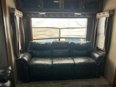 2015 Dutchman 307RLS Denali   - Photo 12 - Mesa, AZ 85201